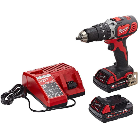 Milwaukee M18BPD-202C 18v Li-on Combi Drill