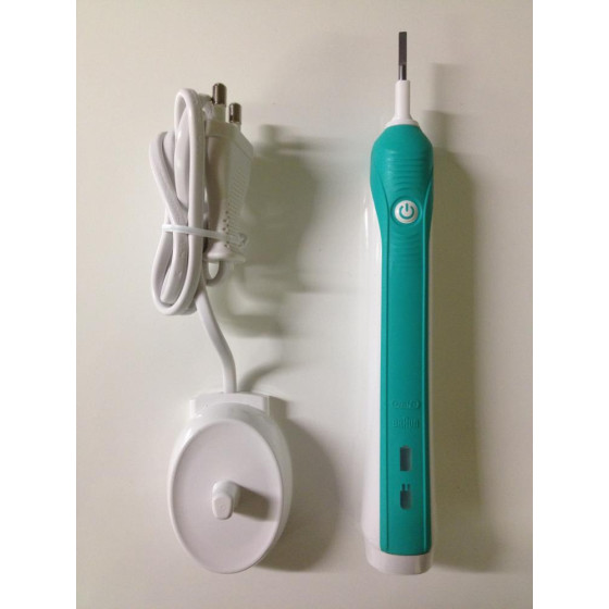 Braun Oral-B TriZone TZ600 Power Toothbrush.