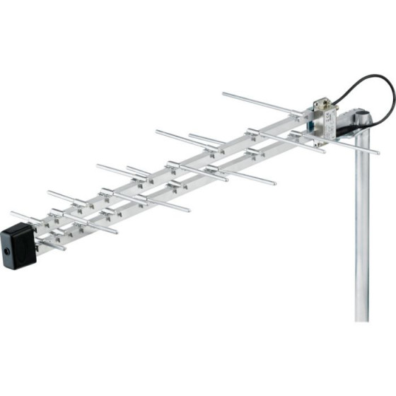 High Performance Outdoor TV Aerial with Integrated Booster
