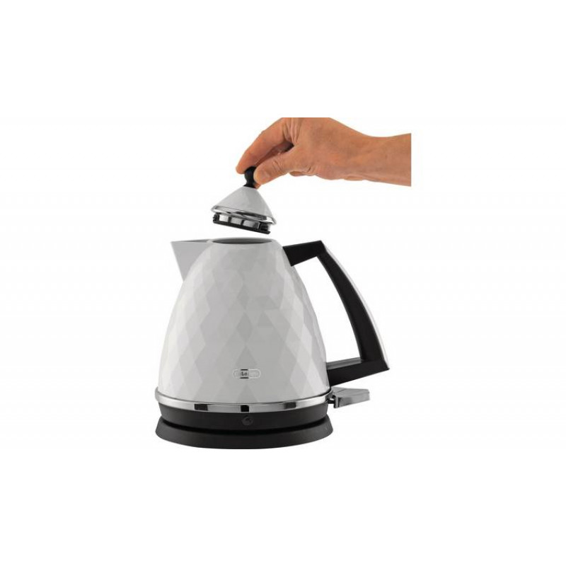 DeLonghi KBJ3001.W Brillante 3kw Cordless Jug Kettle White GMV Trade