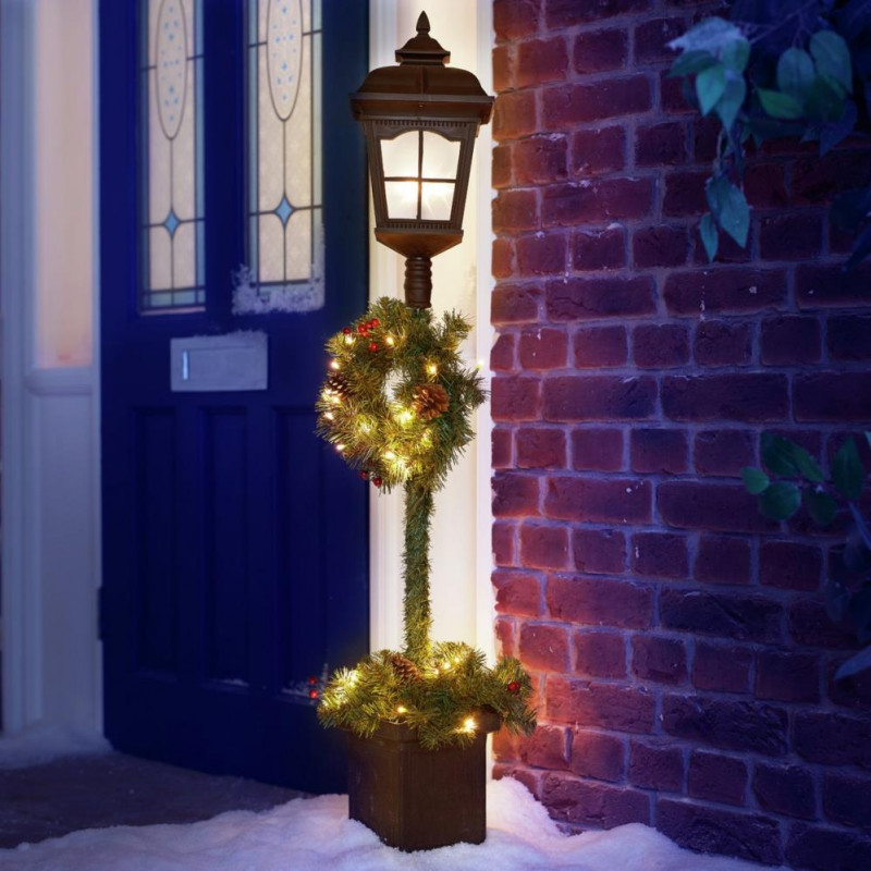 Home 4ft Christmas Lantern & Wreath Christmas Novelty Decorations