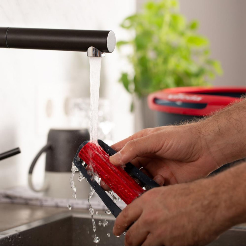 Vileda Spin & Clean Mop & Bucket Set Black & Red (no mop head