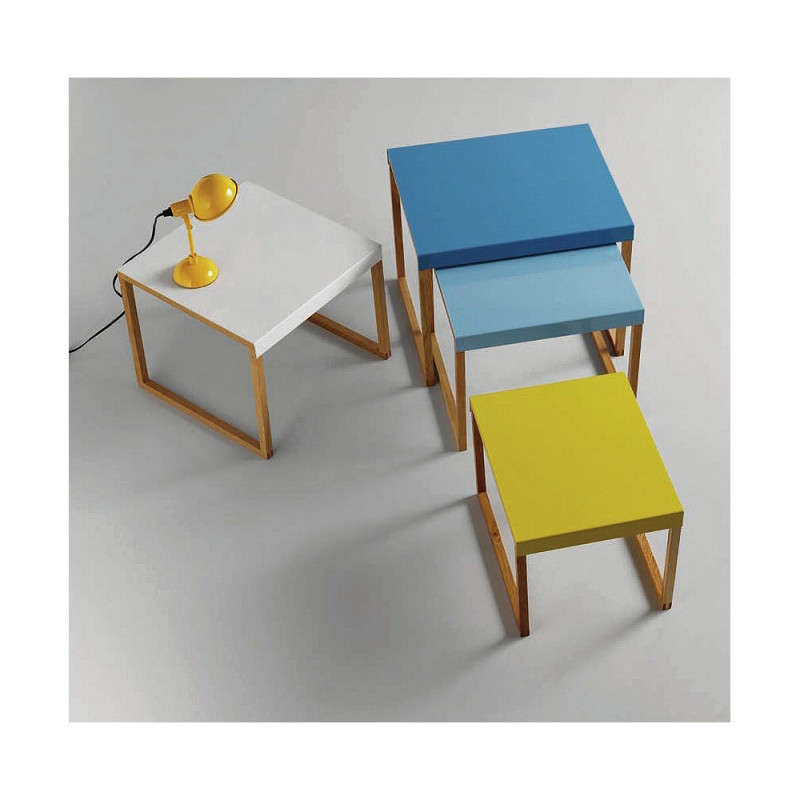 Yellow nest clearance of tables