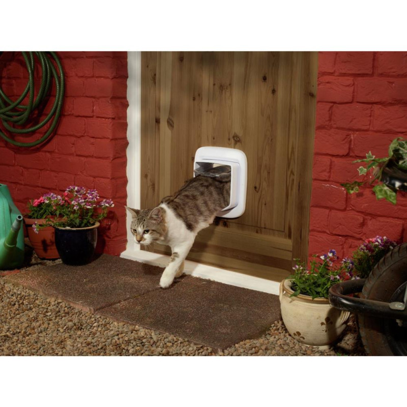 PetSafe Microchip Cat Flap White Other Furniture Furniture GMV