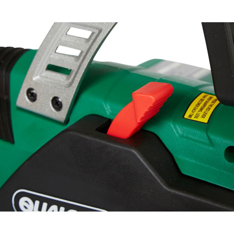 Qualcast YT435302 Corded Chainsaw 2000W Chainsaws Garden & Power